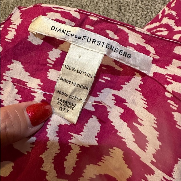 DVF Diane Von Furstenberg Hot Pink White Batik Print Scarf Shawl Sarong R $258 - Picture 5 of 10